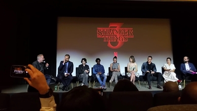 2020-01-11_-_Stranger_Things_Season_3_Q_and_A_mp40183.jpg