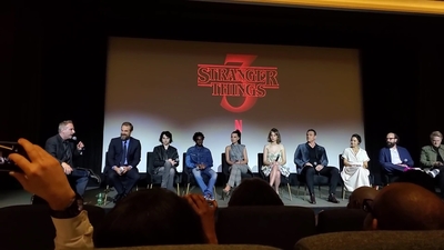 2020-01-11_-_Stranger_Things_Season_3_Q_and_A_mp40188.jpg