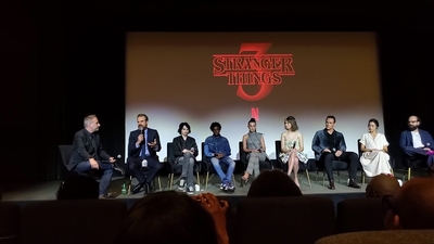 2020-01-11_-_Stranger_Things_Season_3_Q_and_A_mp40216.jpg