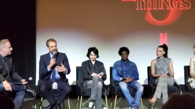 2020-01-11_-_Stranger_Things_Season_3_Q_and_A_mp40226.jpg
