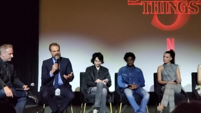 2020-01-11_-_Stranger_Things_Season_3_Q_and_A_mp40227.jpg