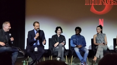 2020-01-11_-_Stranger_Things_Season_3_Q_and_A_mp40247.jpg