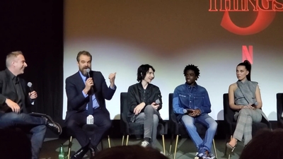 2020-01-11_-_Stranger_Things_Season_3_Q_and_A_mp40248.jpg