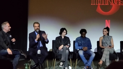 2020-01-11_-_Stranger_Things_Season_3_Q_and_A_mp40251.jpg