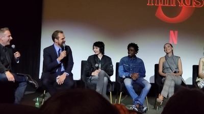 2020-01-11_-_Stranger_Things_Season_3_Q_and_A_mp40273.jpg