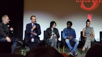 2020-01-11_-_Stranger_Things_Season_3_Q_and_A_mp40278.jpg