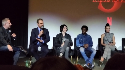 2020-01-11_-_Stranger_Things_Season_3_Q_and_A_mp40279.jpg