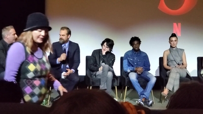 2020-01-11_-_Stranger_Things_Season_3_Q_and_A_mp40289.jpg