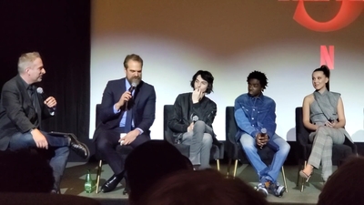 2020-01-11_-_Stranger_Things_Season_3_Q_and_A_mp40300.jpg