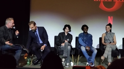 2020-01-11_-_Stranger_Things_Season_3_Q_and_A_mp40330.jpg