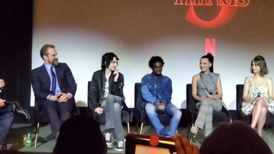 2020-01-11_-_Stranger_Things_Season_3_Q_and_A_mp40337.jpg