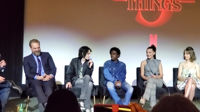 2020-01-11_-_Stranger_Things_Season_3_Q_and_A_mp40338.jpg