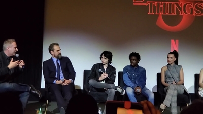 2020-01-11_-_Stranger_Things_Season_3_Q_and_A_mp40356.jpg