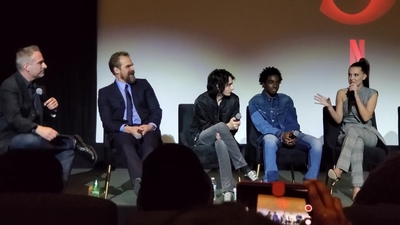 2020-01-11_-_Stranger_Things_Season_3_Q_and_A_mp40390.jpg