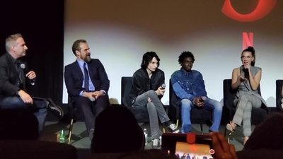 2020-01-11_-_Stranger_Things_Season_3_Q_and_A_mp40392.jpg