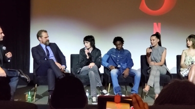 2020-01-11_-_Stranger_Things_Season_3_Q_and_A_mp40412.jpg