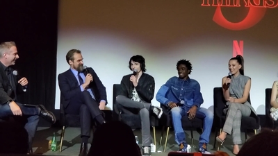 2020-01-11_-_Stranger_Things_Season_3_Q_and_A_mp40428.jpg