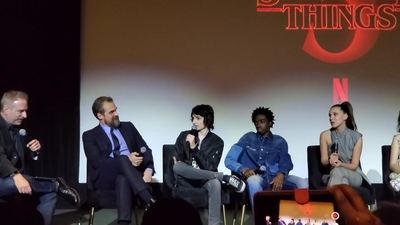 2020-01-11_-_Stranger_Things_Season_3_Q_and_A_mp40434.jpg