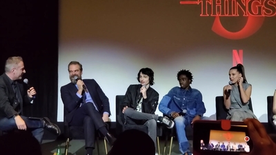 2020-01-11_-_Stranger_Things_Season_3_Q_and_A_mp40448.jpg