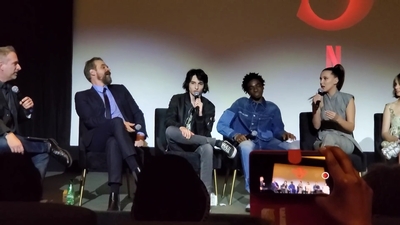 2020-01-11_-_Stranger_Things_Season_3_Q_and_A_mp40465.jpg