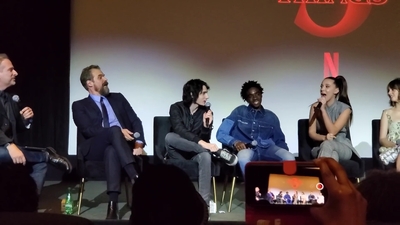 2020-01-11_-_Stranger_Things_Season_3_Q_and_A_mp40470.jpg