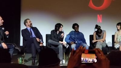 2020-01-11_-_Stranger_Things_Season_3_Q_and_A_mp40471.jpg