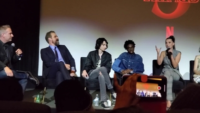 2020-01-11_-_Stranger_Things_Season_3_Q_and_A_mp40491.jpg