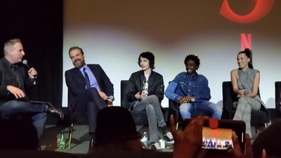 2020-01-11_-_Stranger_Things_Season_3_Q_and_A_mp40504.jpg