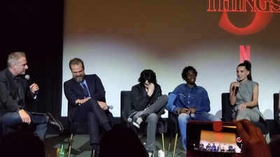 2020-01-11_-_Stranger_Things_Season_3_Q_and_A_mp40545.jpg