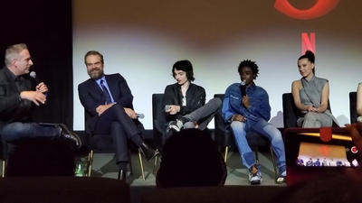 2020-01-11_-_Stranger_Things_Season_3_Q_and_A_mp40615.jpg
