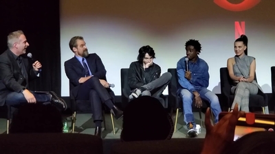 2020-01-11_-_Stranger_Things_Season_3_Q_and_A_mp40633.jpg