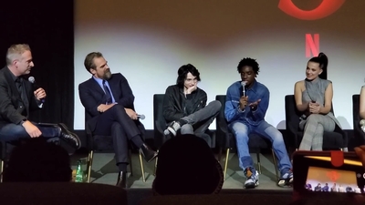 2020-01-11_-_Stranger_Things_Season_3_Q_and_A_mp40651.jpg