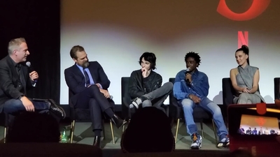 2020-01-11_-_Stranger_Things_Season_3_Q_and_A_mp40677.jpg