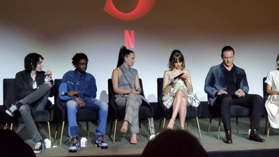2020-01-11_-_Stranger_Things_Season_3_Q_and_A_mp40698.jpg