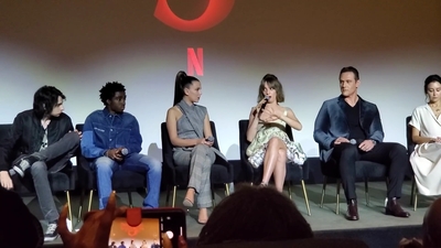 2020-01-11_-_Stranger_Things_Season_3_Q_and_A_mp40713.jpg