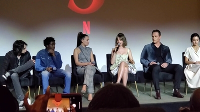 2020-01-11_-_Stranger_Things_Season_3_Q_and_A_mp40714.jpg