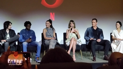 2020-01-11_-_Stranger_Things_Season_3_Q_and_A_mp40725.jpg