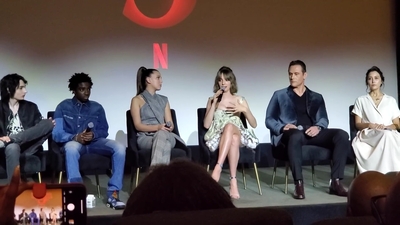2020-01-11_-_Stranger_Things_Season_3_Q_and_A_mp40735.jpg