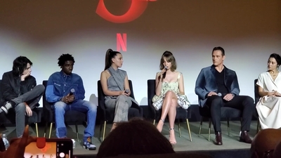 2020-01-11_-_Stranger_Things_Season_3_Q_and_A_mp40748.jpg