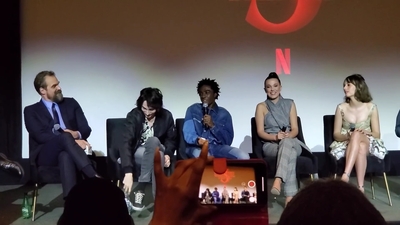 2020-01-11_-_Stranger_Things_Season_3_Q_and_A_mp40884.jpg