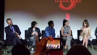 2020-01-11_-_Stranger_Things_Season_3_Q_and_A_mp40897.jpg