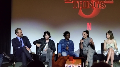 2020-01-11_-_Stranger_Things_Season_3_Q_and_A_mp40924.jpg