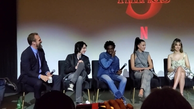 2020-01-11_-_Stranger_Things_Season_3_Q_and_A_mp40977.jpg
