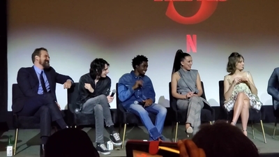 2020-01-11_-_Stranger_Things_Season_3_Q_and_A_mp41125.jpg