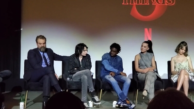 2020-01-11_-_Stranger_Things_Season_3_Q_and_A_mp41213.jpg