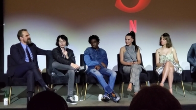 2020-01-11_-_Stranger_Things_Season_3_Q_and_A_mp41256.jpg