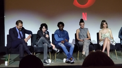 2020-01-11_-_Stranger_Things_Season_3_Q_and_A_mp41286.jpg