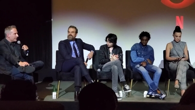 2020-01-11_-_Stranger_Things_Season_3_Q_and_A_mp41336.jpg
