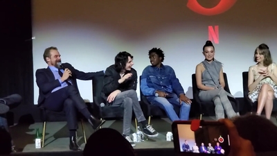 2020-01-11_-_Stranger_Things_Season_3_Q_and_A_mp41516.jpg