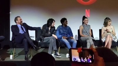 2020-01-11_-_Stranger_Things_Season_3_Q_and_A_mp41517.jpg
